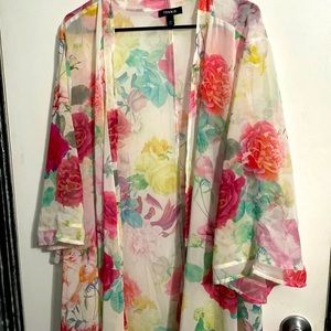 Sheer Kimono with Floral Print